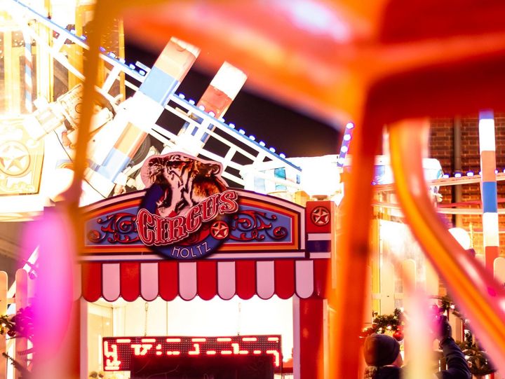 Stralsunder Weihnachtsmarkt - Weihnachtsrummel auf dem Neuen Markt in Stralsund